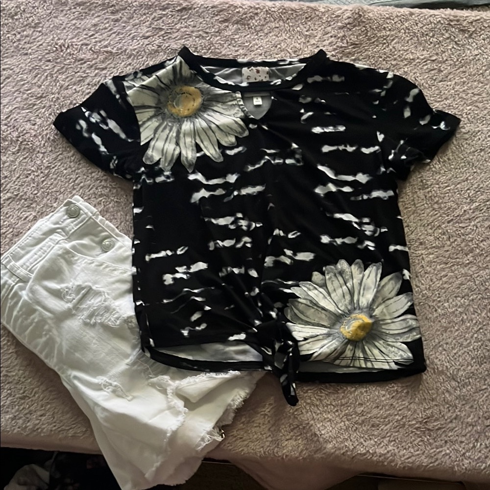 Kids Black and White Floral T-Shirt